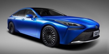 Toyota представила водородный седан, который роскошнее и крупнее Camry