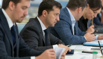 ПриватБанк и не только: Зеленский собрал совещание о проблемных кредитах