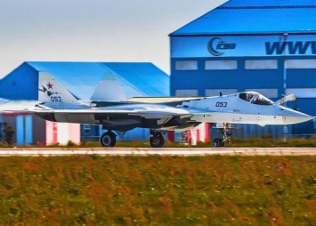 «Су-57 нам не нужен»: Индия объяснила почему «не видит смысла» в российском самолете