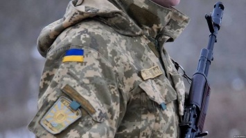 Военнослужащий из Луганщины осужден за незаконное хранение оружия
