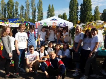 Урок толерантности и сплоченности: на Намыве школа провела ярмарку до Покрова