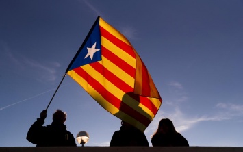 Лидеры каталонских сепаратистов получат до 15 лет тюрьмы - СМИ