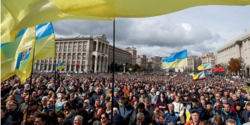 «Окей, какие еще предложения?» Известные украинцы - о протестах против формулы Штайнмайера