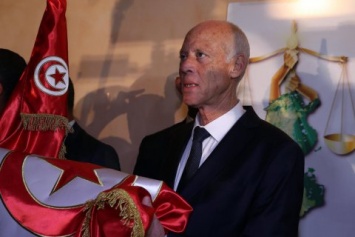Новым президентом Туниса станет беспартийный профессор права Каис Саид