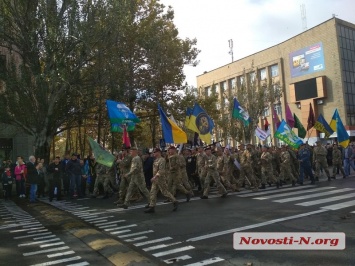 В Николаеве ко Дню защитника Украины прошел марш силовиков