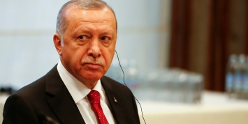 Эрдоган требует от НАТО выбрать "между Турцией и террористами"