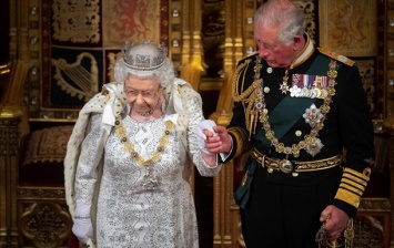 Елизавета II в необычной речи назвала дату Brexit