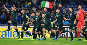 Манчини будет тренировать сборную Италии до 2022 года