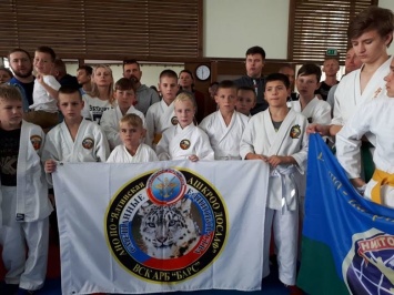 Юные бойцы из Ялты завоевали 2 золотых, 3 серебряных и бронзовую медали состязаний по АРБ