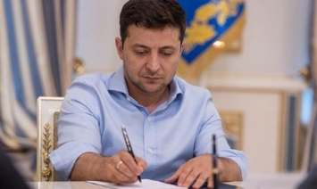 Зеленский подписал закон, позволяющий НАБУ и ГБР самостоятельно осуществлять прослушку