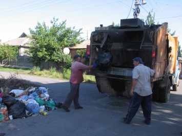 В Бердянске изменен график вывоза мусора из частного сектора