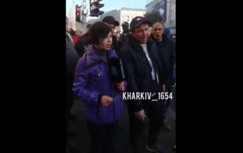 В Харькове журналистка пыталась выдать один протест за другой