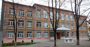 В Харькове начали включать отопление в школах, детсадах и больницах