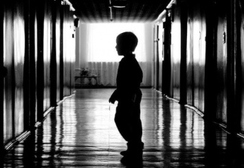 С начала года запорожская служба по делам детей рассмотрела более 12 тысяч обращений