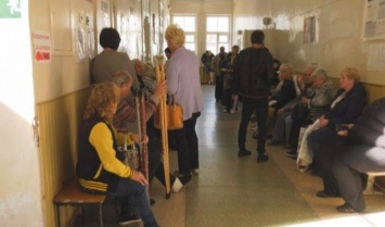 В Бердянске в рамках программы «Здоровый округ» состоялся очередной прием запорожских врачей