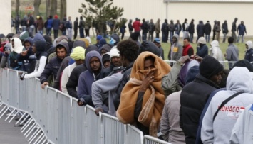 Ни одна страна ЕС не способна в одиночку преодолеть проблемы миграции - Еврокомиссия