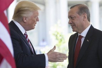 Трамп призвал Эрдогана «не валять дурака»