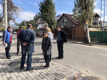 В прибрежном районе Бердянска десятки домов остались без электроэнергии и бытовой техники