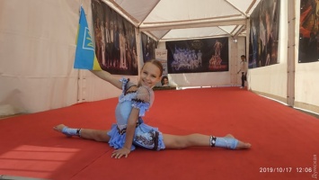 Гимнастка из Одесской области выступила перед папой римским и представит Украину на международном цирковом фестивале