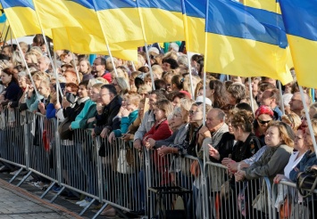 Handelsblatt: Украинцы среди наиболее недовольных в Восточной Европе
