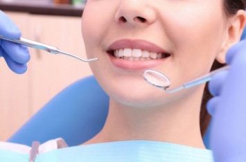 Стоматологи назвали самый вредный овощ для зубов