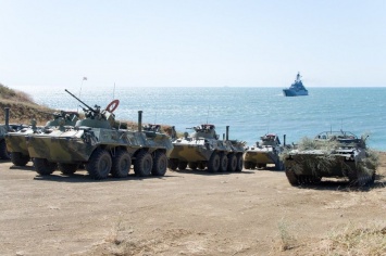 Оккупанты провели военные учения на побережье Крыма