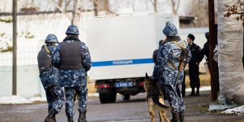 В Красноярском крае сотрудники ФСИН сломали челюсть полицейскому и поплатились