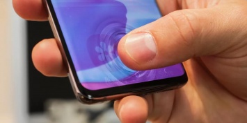 Samsung признала, что ее флагман Galaxy S10 может разблокировать любой человек