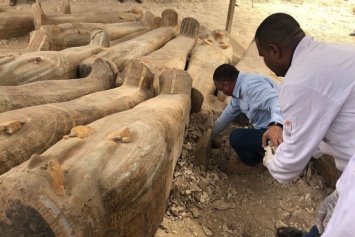 Находка века: в Египте обнаружили таинственные саркофаги
