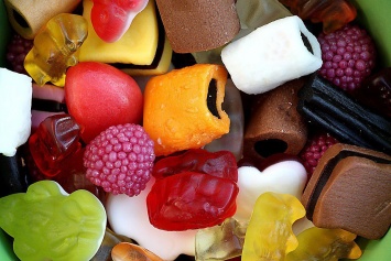 Специалисты назвали самую полезную сладость, как ее отличить от подделки