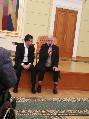 Зеленский, сидя вместе с Ройтбурдом, обсудил, как культура может объединить украинцев