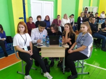 Где в Мелитополе лучшая команда юных хакеров учится (фото, видео)