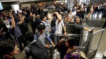 В Чили объявили чрезвычайное положение из-за протестов относительно подорожания метро