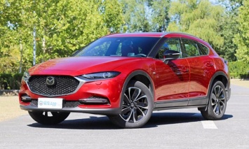 Дилеры Mazda принимают заявки на купеобразный кросс Mazda CX-4 (ФОТО)