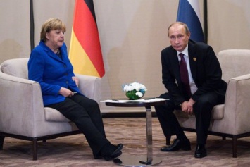 Меркель и Путин обсудили "нормандский" саммит и транзит газа Украиной