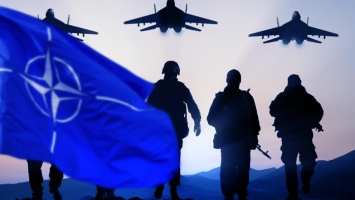 В Кремле потирают руки: НАТО начинает разваливаться - Франция требует исключить