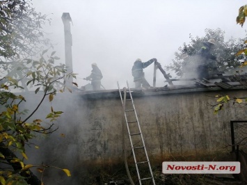 Пожар в Соляных: сгорела летняя кухня в частном подворье