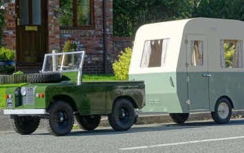 На аукцион выставлен игрушечный Land Rover и автодом (ВИДЕО)