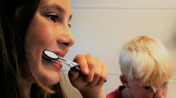 Как правильно чистить зубы: главные ошибки
