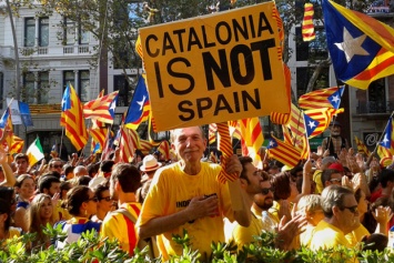 Каталонцы требуют переговоров от Мадрида