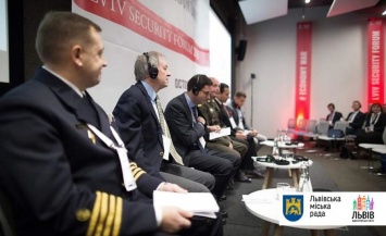 Форум Безопасности во Львове откроет известный британский историк