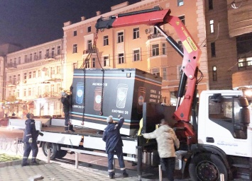 За неделю в Киеве демонтировали 42 незаконных временных сооружения