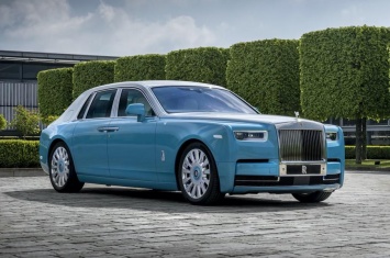 Rolls-Royce продемонстрировал три уникальных Phantom (ФОТО)