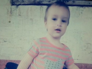 Сотни людей искали всю ночь: пропал 2-летний мальчик Рома