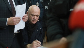 Декларацией Труханова займется Высший антикоррупционный суд