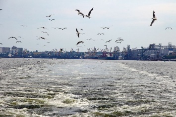 Панамаксы, вперед. В Николаевском морпорту завершены дноуглубительные работы