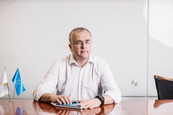 Президент оператора "Киевстар" Александр Комаров: "Каждую вторую гривню нашей прибыли мы реинвестируем. И ни 3G, ни 4G технологии пока не окупились"