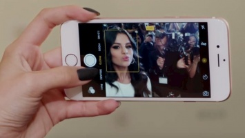 Певица Селена Гомес сняла клип на iPhone 11 Pro
