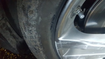Экс-депутат влетел колесом в яму на трассе и назвал Николаевщину «убогим пятном»