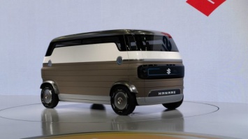 "Комната на колесах" - Suzuki представила электрический фургон